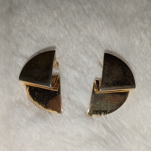 Monet Jewelry - Monet Vintage Geometric Earrings